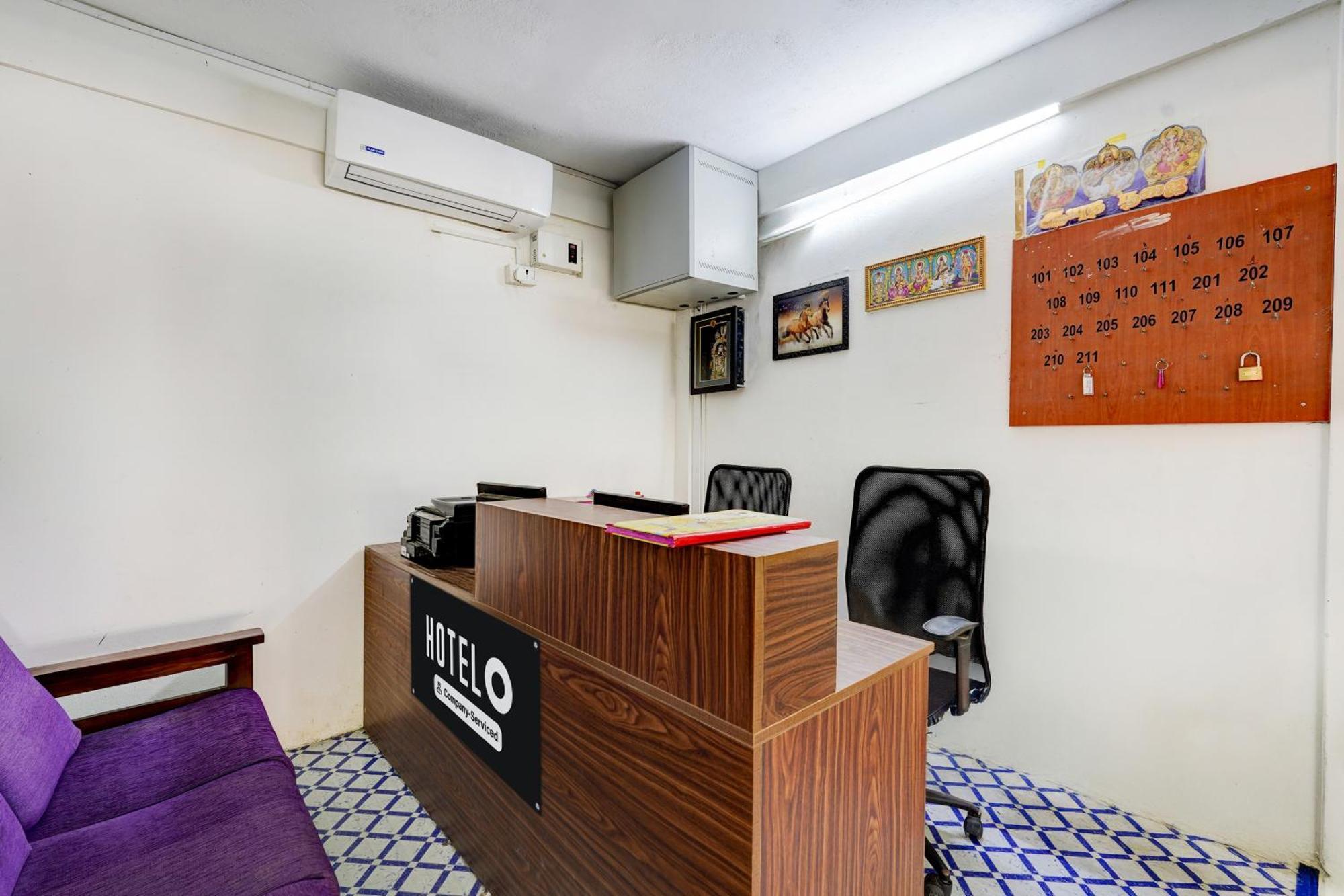 Collection O Sithalapakkam Medavakkam Formerly Srinivasa Residency Chennai Dış mekan fotoğraf