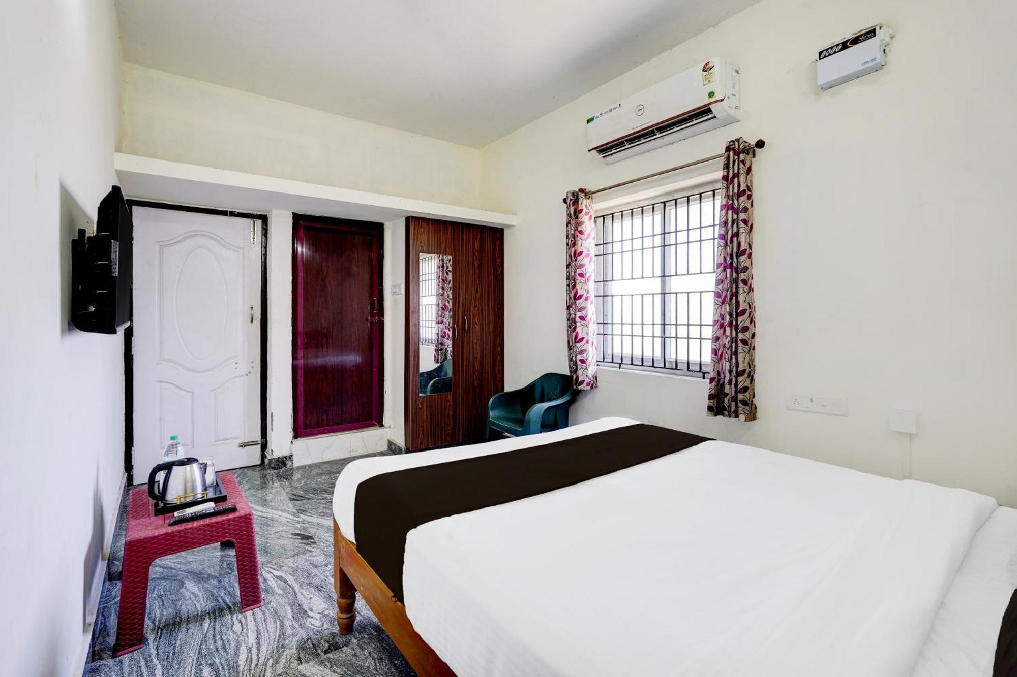 Collection O Sithalapakkam Medavakkam Formerly Srinivasa Residency Chennai Dış mekan fotoğraf